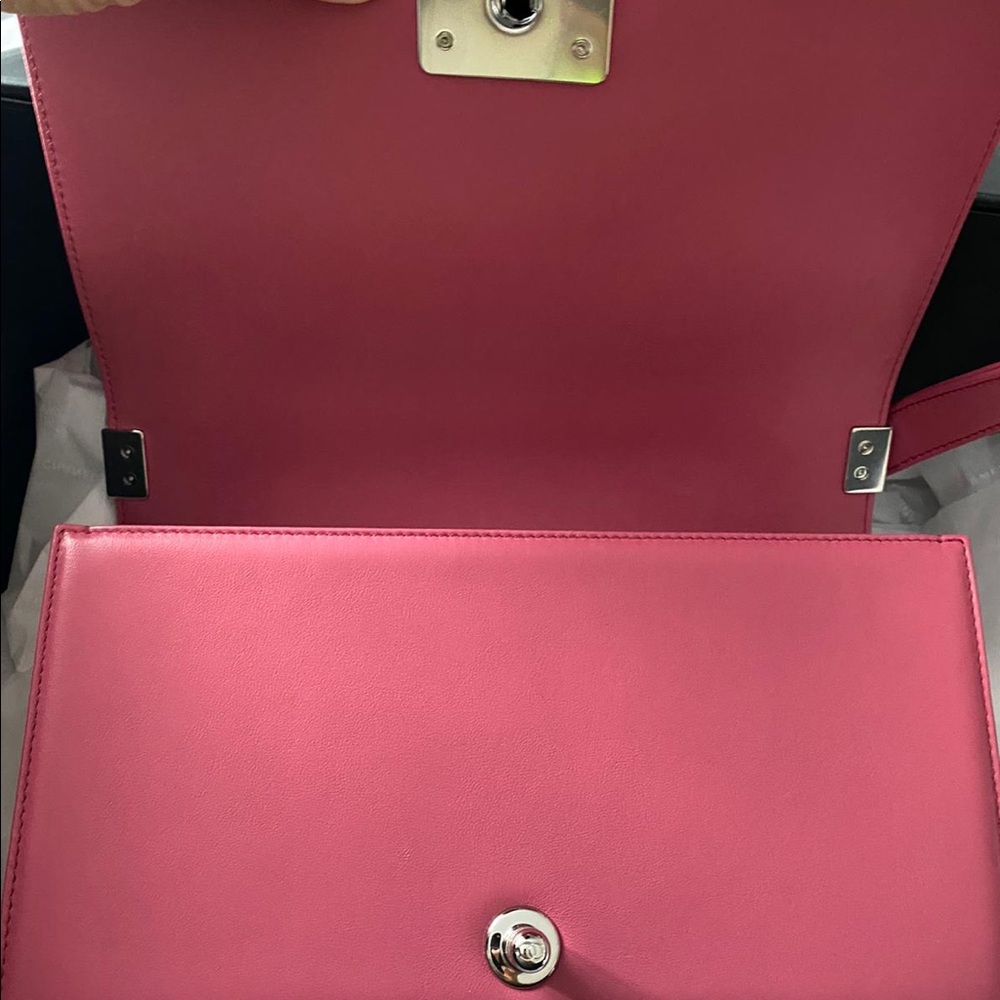Chanel Medium Boy Bag - Picture 12 of 16
